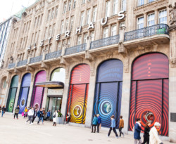 Launch-Event-Optical-Illusions-Collection-Christian-Louboutin